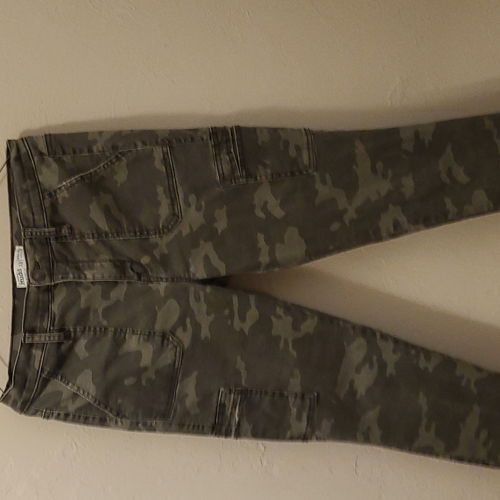 Camouflage Mudd High utility jegging